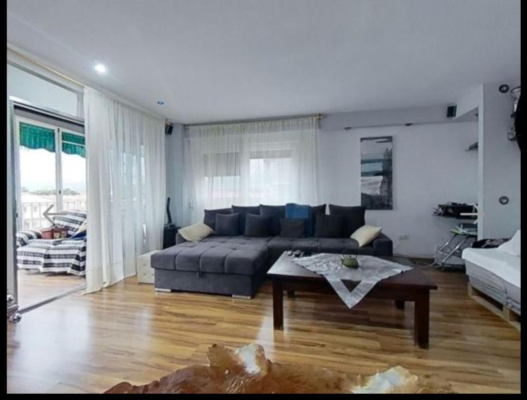 ベニカシムApartamento Con Piscina Y Cerca De La Playaアパートメント エクステリア 写真